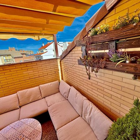 Atico Guara&Pirineos Apartment อูเอสกา ภายนอก รูปภาพ